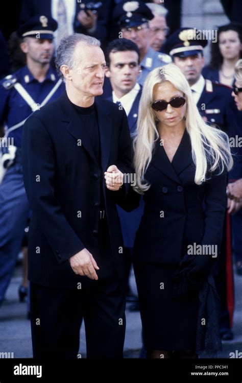 gianni versace funeral pictures